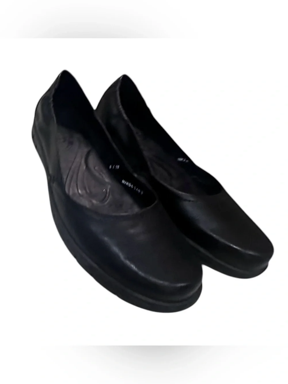 Women’s BORN Black Leather Flats Loafers Slip On Shoes Size 8